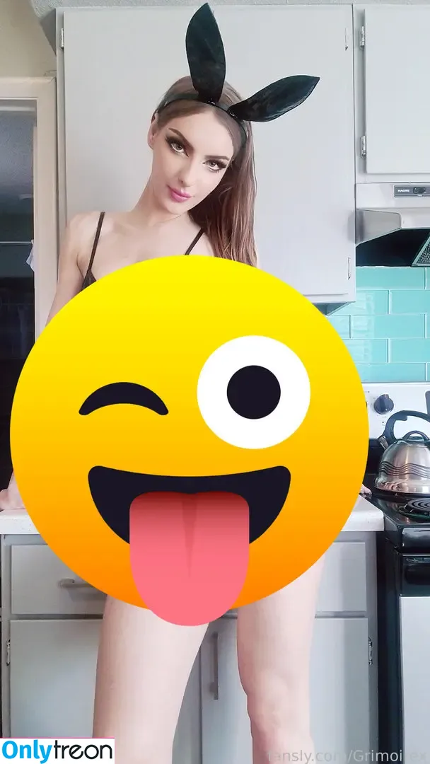 Grimoire nude photo #0015 (Grim / Grimmy / grimmmy / grimoire203 / msgrimoire_)