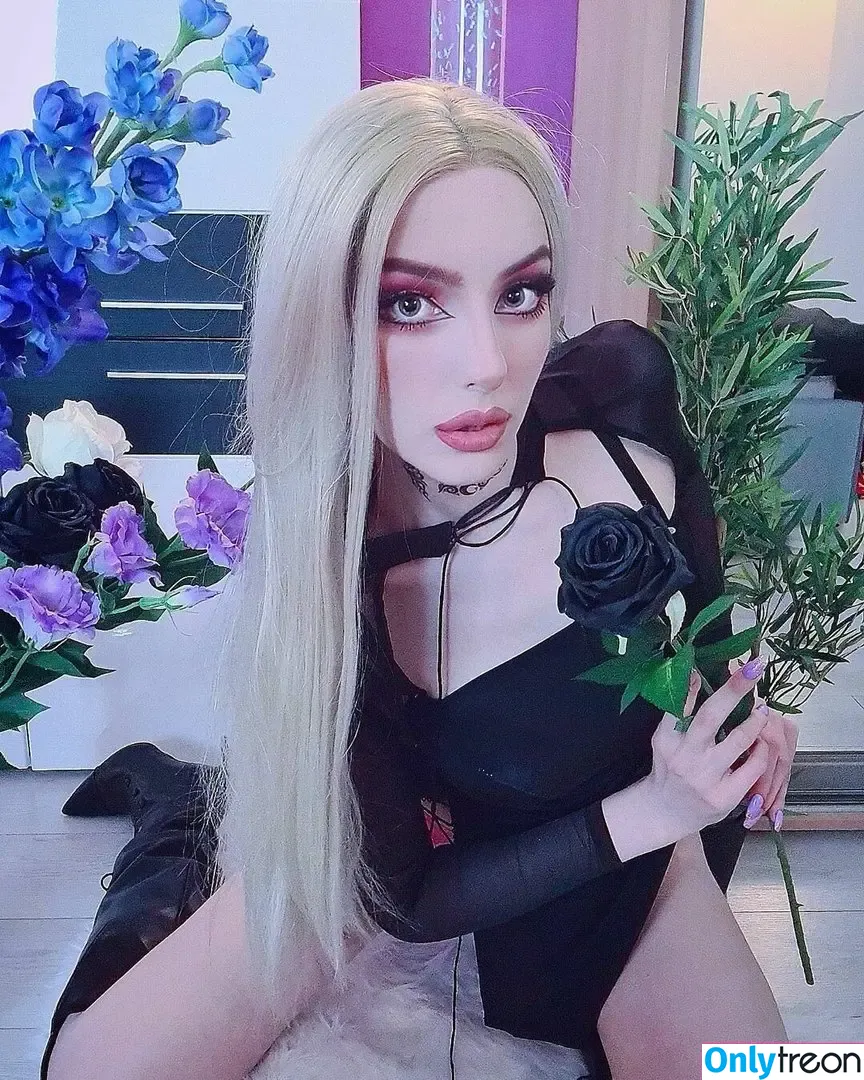 Grimoire голая photo #0088 (Grim / Grimmy / grimmmy / grimoire203 / msgrimoire_)