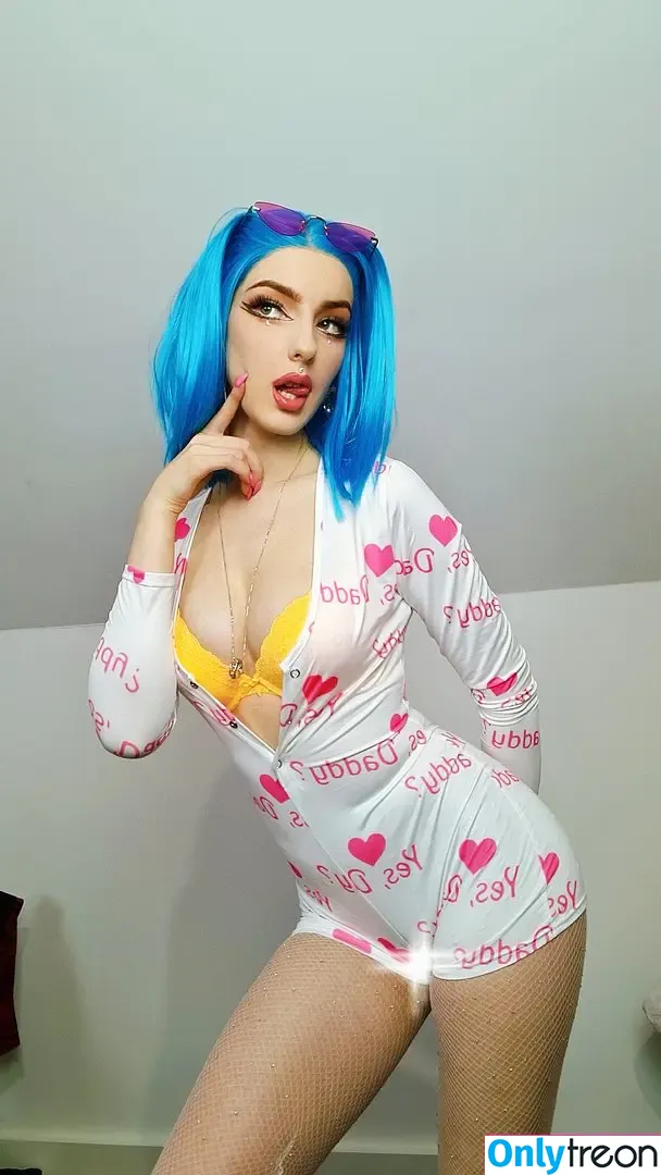 Grimoire nude photo #0126 (Grim / Grimmy / grimmmy / grimoire203 / msgrimoire_)