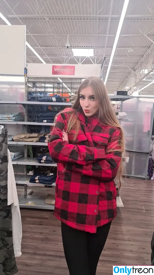 Grimoire nude photo #0400 (Grim / Grimmy / grimmmy / grimoire203 / msgrimoire_)