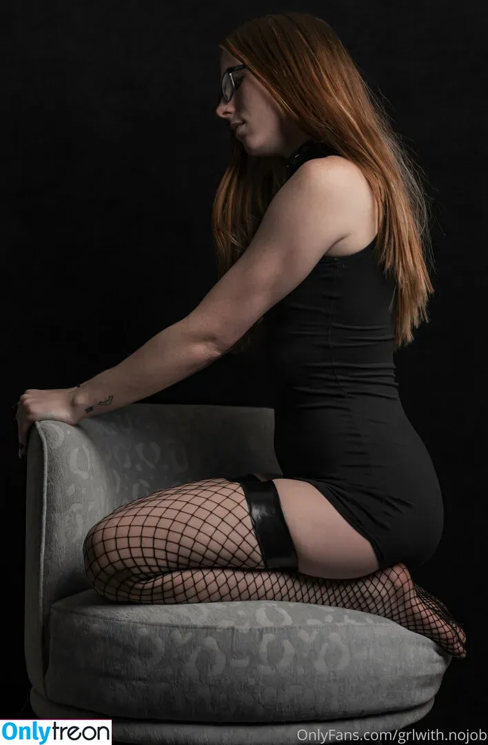 grlwith.nojob голая photo #0022 (girlwithnojob)