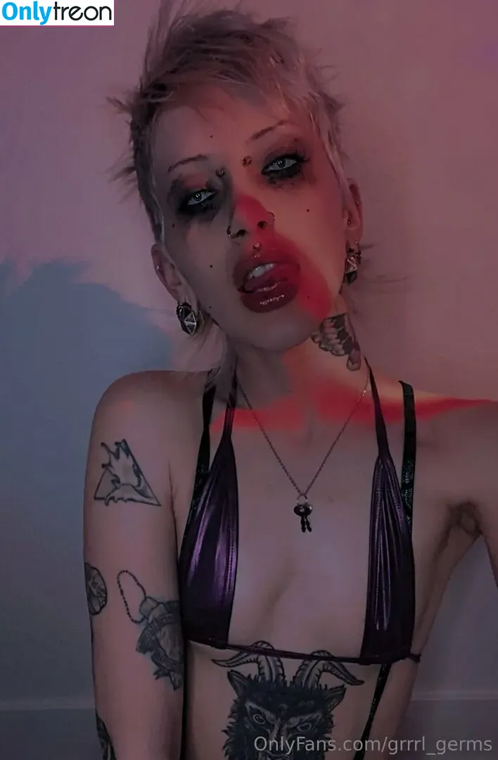 grrrl_germs nude photo #0065 (grrrl_germs)