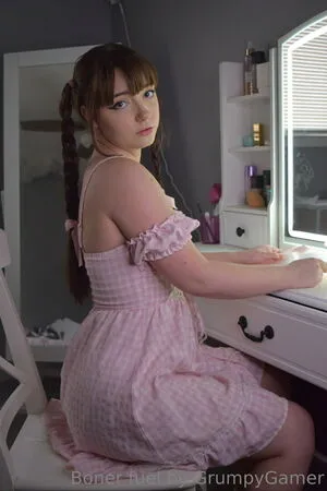 grumpygamergirl / MasterGrumps / grumpypants612 nude photo #0016