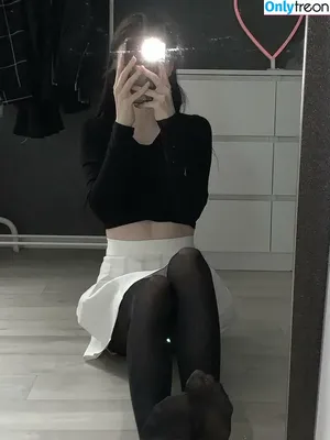 grystnayaanya / 868833525 / grystnaya____ / matreshkaa / грустная аня nude photo #0001