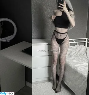 grystnayaanya / 868833525 / grystnaya____ / matreshkaa / грустная аня nude photo #0005