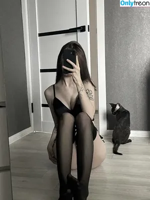 grystnayaanya / 868833525 / grystnaya____ / matreshkaa / грустная аня nude photo #0015