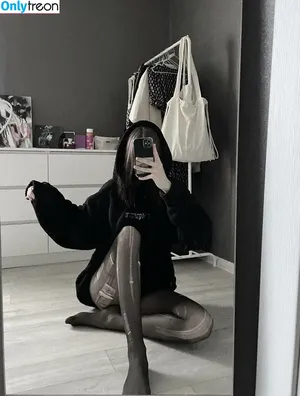grystnayaanya / 868833525 / grystnaya____ / matreshkaa / грустная аня nude photo #0016