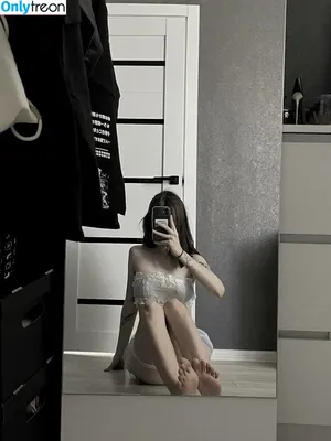 grystnayaanya / 868833525 / grystnaya____ / matreshkaa / грустная аня nude photo #0044
