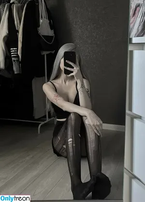 grystnayaanya / 868833525 / grystnaya____ / matreshkaa / грустная аня nude photo #0240