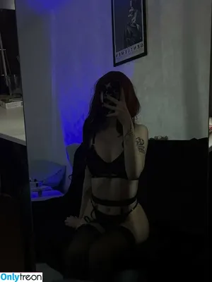 grystnayaanya / 868833525 / grystnaya____ / matreshkaa / грустная аня nude photo #0243