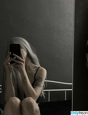 grystnayaanya / 868833525 / grystnaya____ / matreshkaa / грустная аня nude photo #0248