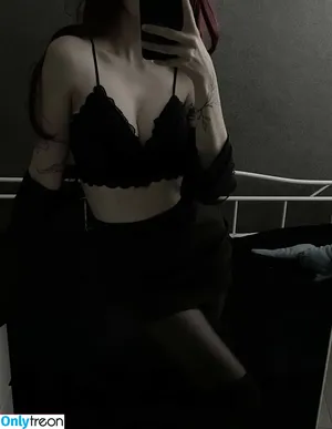 grystnayaanya / 868833525 / grystnaya____ / matreshkaa / грустная аня nude photo #0265