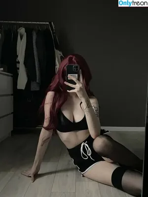 grystnayaanya / 868833525 / grystnaya____ / matreshkaa / грустная аня nude photo #0271