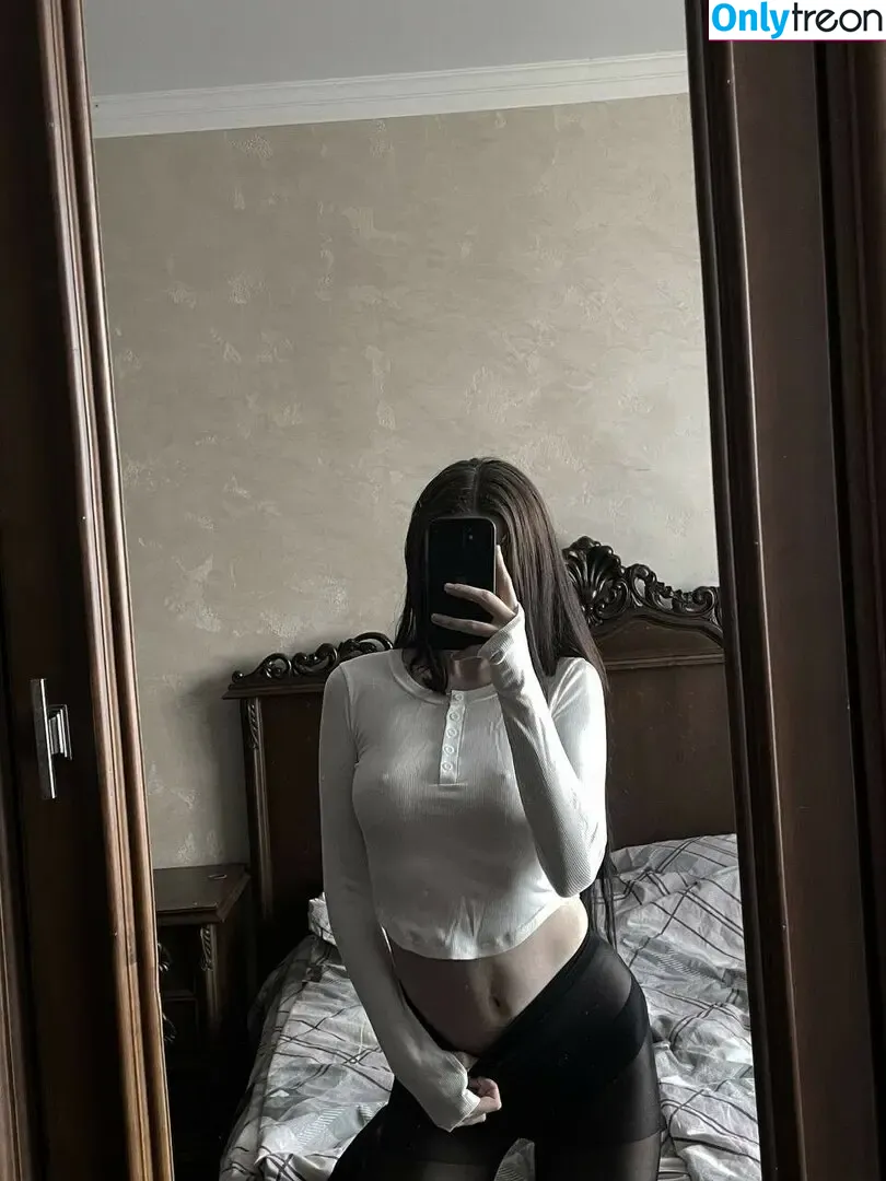 grystnayaanya nude photo #0190 (868833525 / grystnaya____ / matreshkaa / грустная аня)