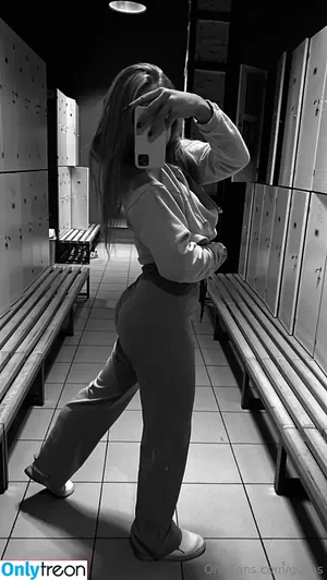 gulias / gulij70 фото голая #0047