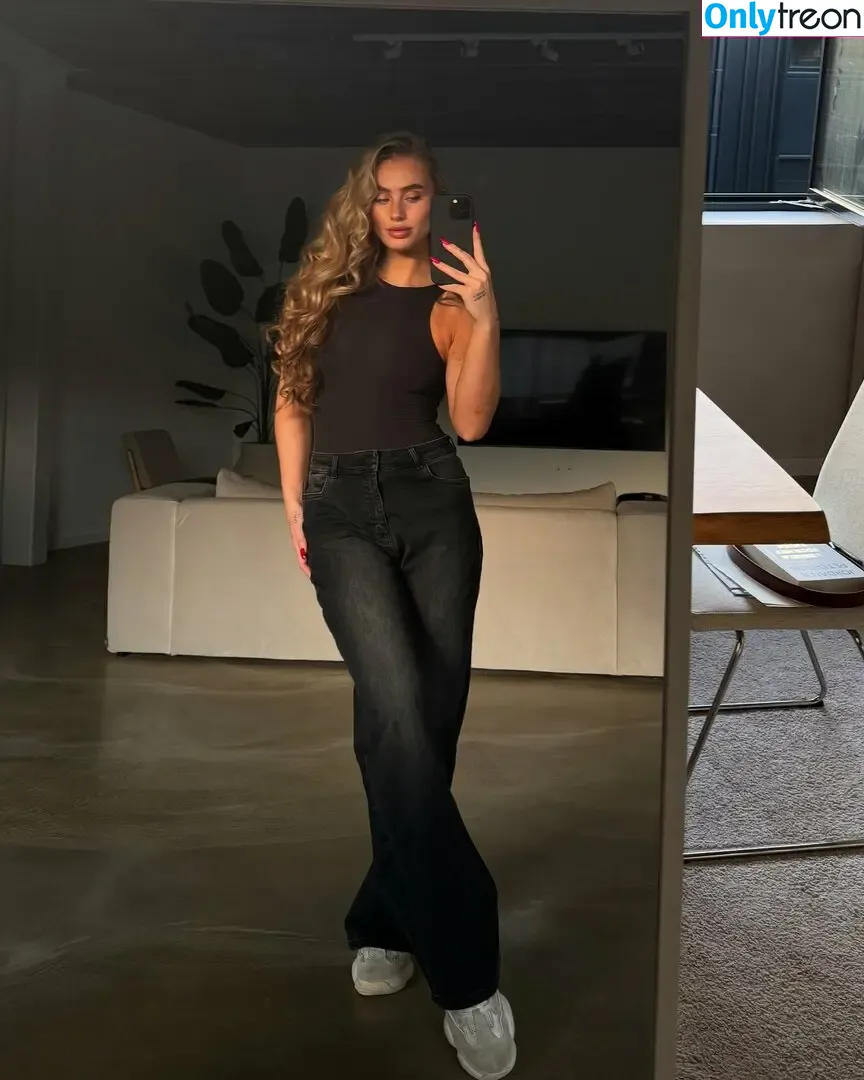 Guusje Van Geel голая photo #0104 (guusje / guzdoes)
