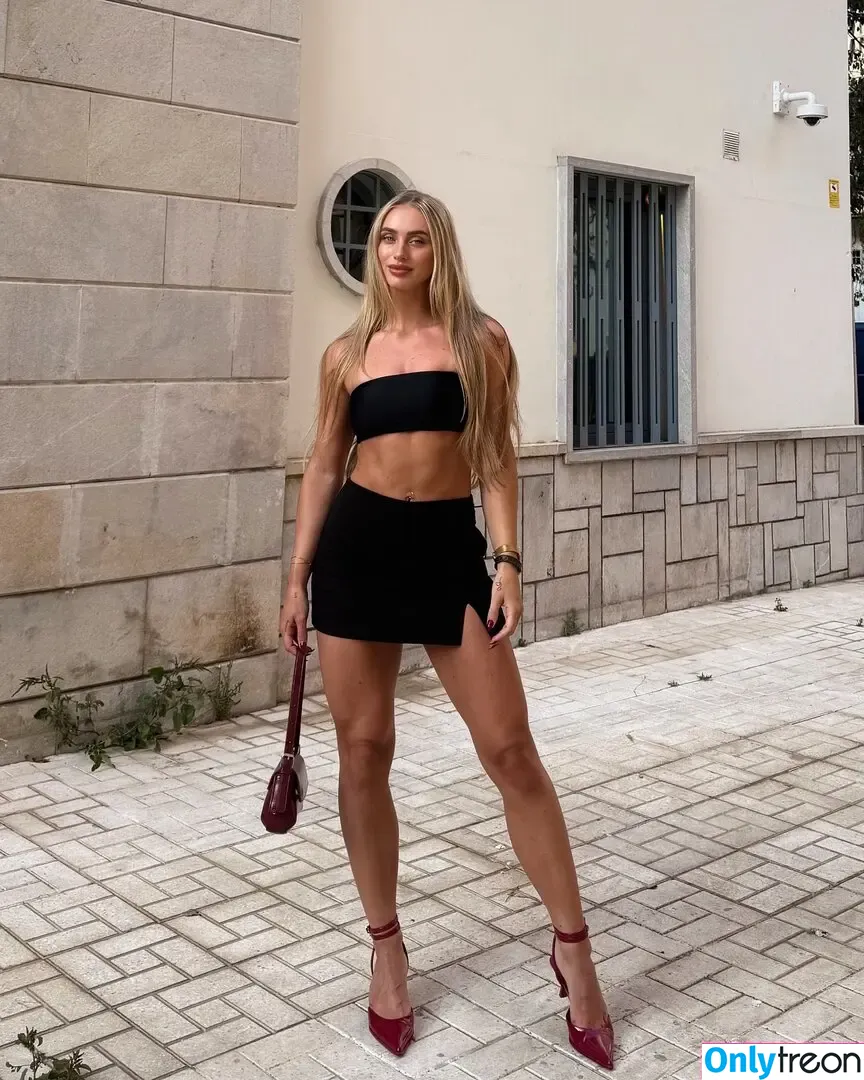 Guusje Van Geel nude photo #0127 (guusje / guzdoes)