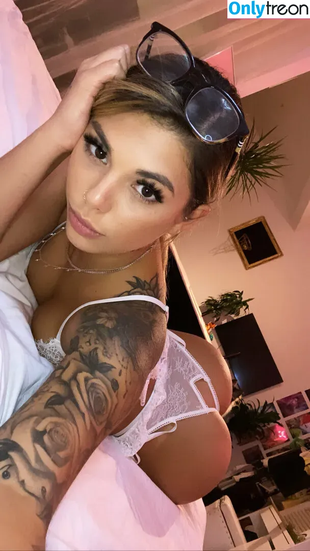 gvalentinaxxx nude photo #0225 (darealginavalentina)