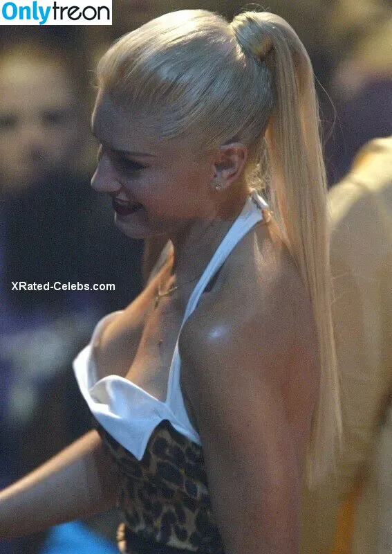 Gwen Stefani голая photo #0026 (gwenstefani)