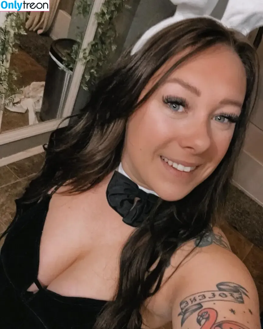 Gwenieloo nude photo #0003 (driggs.gwendolyn)