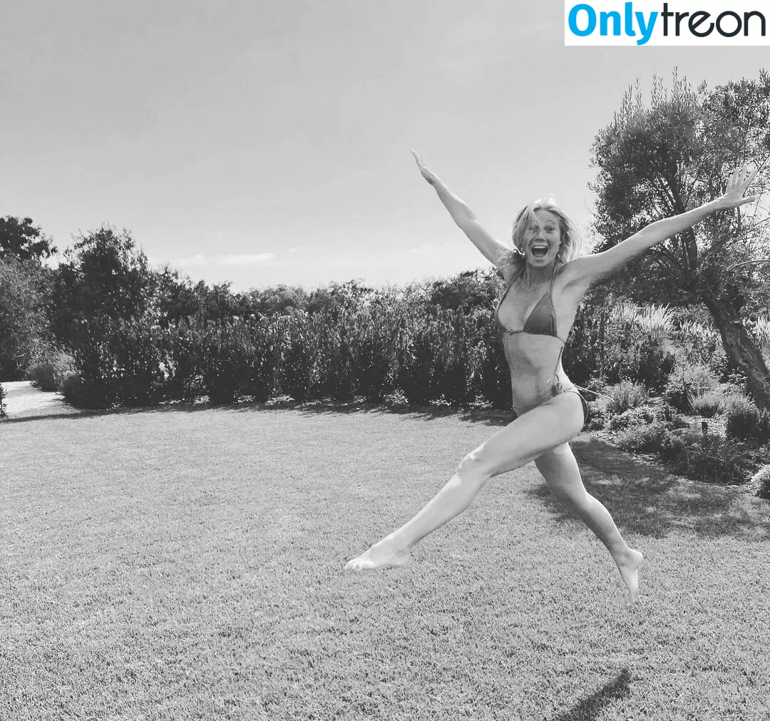 Gwyneth Paltrow голая photo #0310 (GwynethPaltrow)