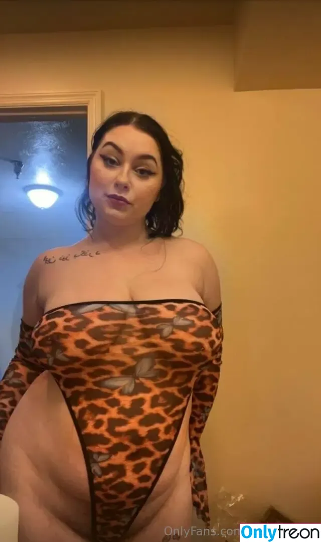 gxddessxxo nude photo #0435 (gxddessxxo)