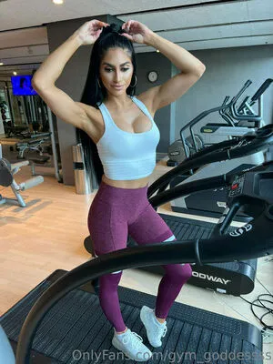 gym_goddessss / gymgoddessclothing фото голая #0040