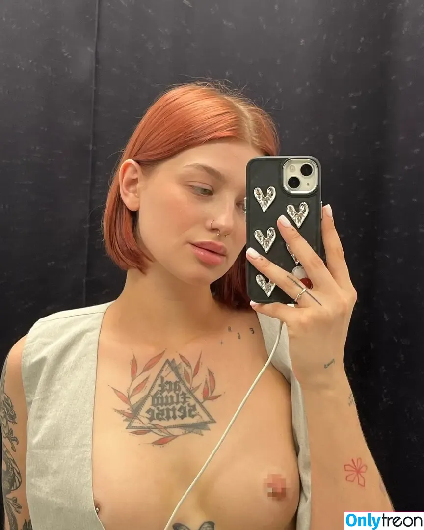 h.beley nude photo #0001 (h.beley)