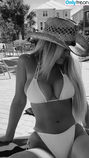 hadelinemope / Maddie Hope nude photo #0677