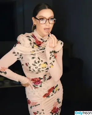 Hadise / hadisex фото голая #0138