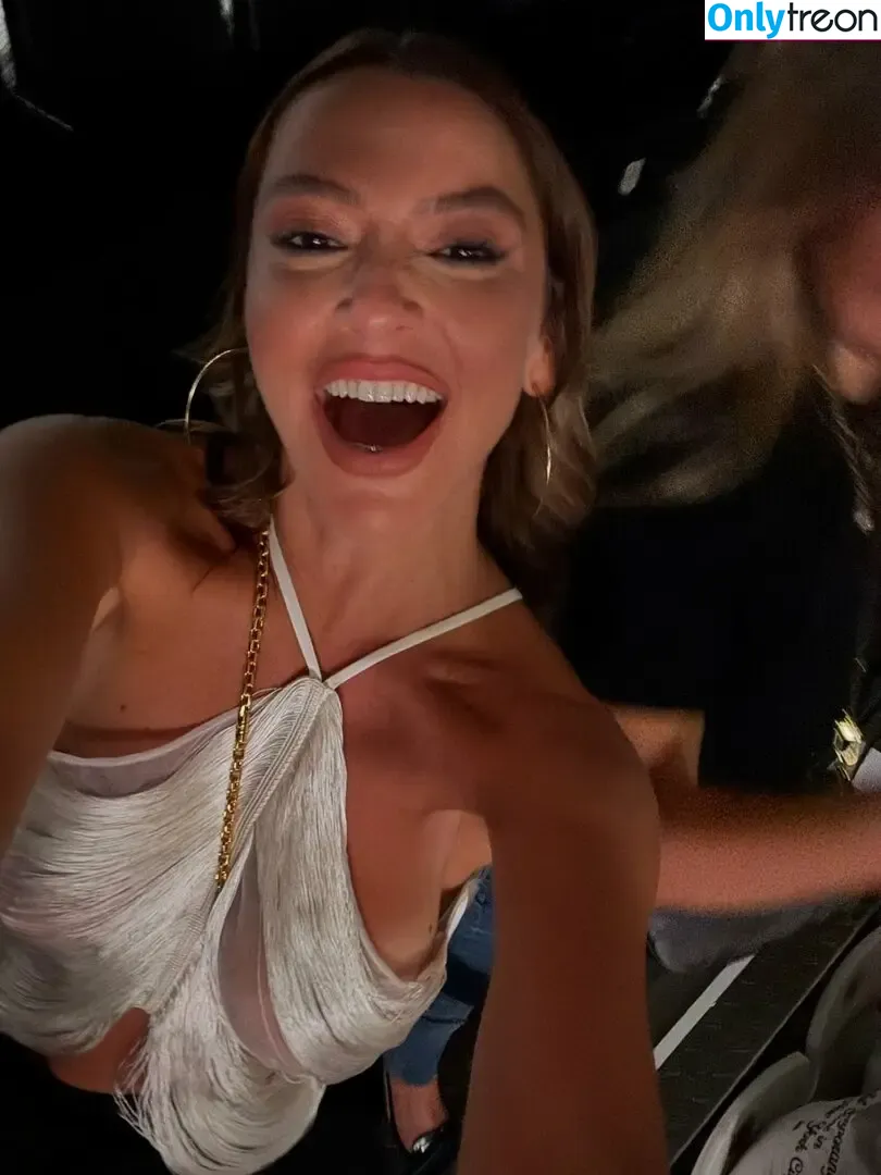 Hadise nude photo #0189 (hadisex)