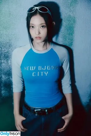 Haerin / Jeans / NewJeans_twt / newjeans_official nude photo #0009