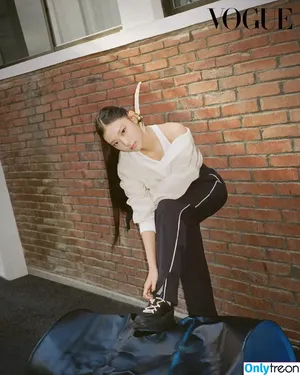 Haerin / Jeans / NewJeans_twt / newjeans_official nude photo #0278