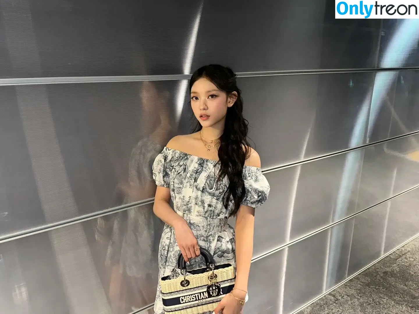 Haerin nude photo #0092 (Jeans / NewJeans_twt / newjeans_official)