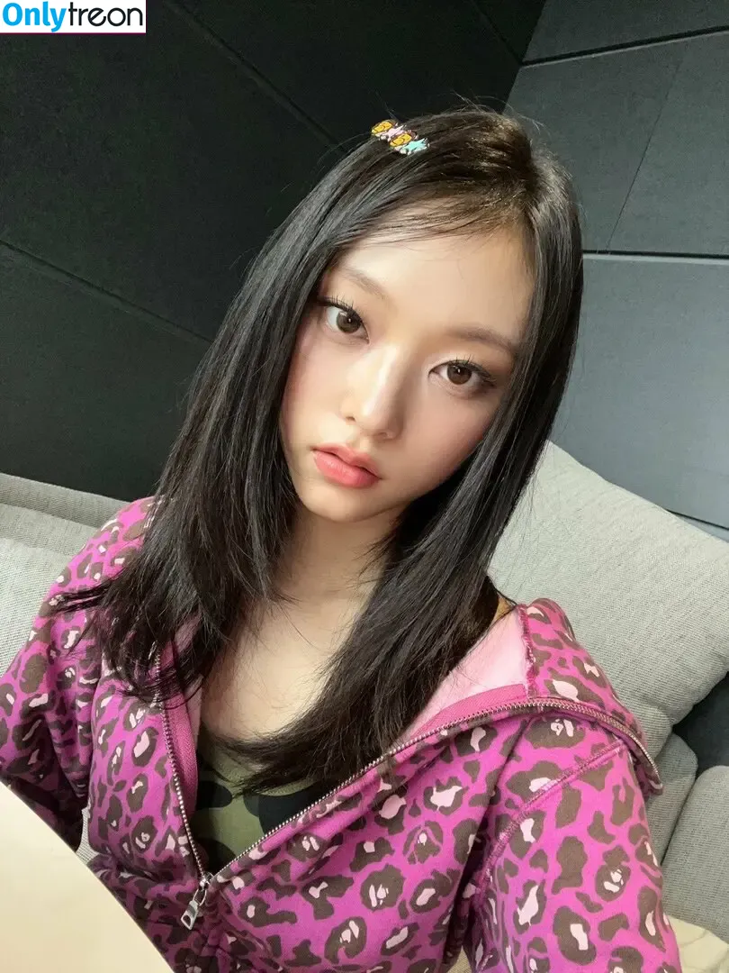 Haerin голая photo #0273 (Jeans / NewJeans_twt / newjeans_official)
