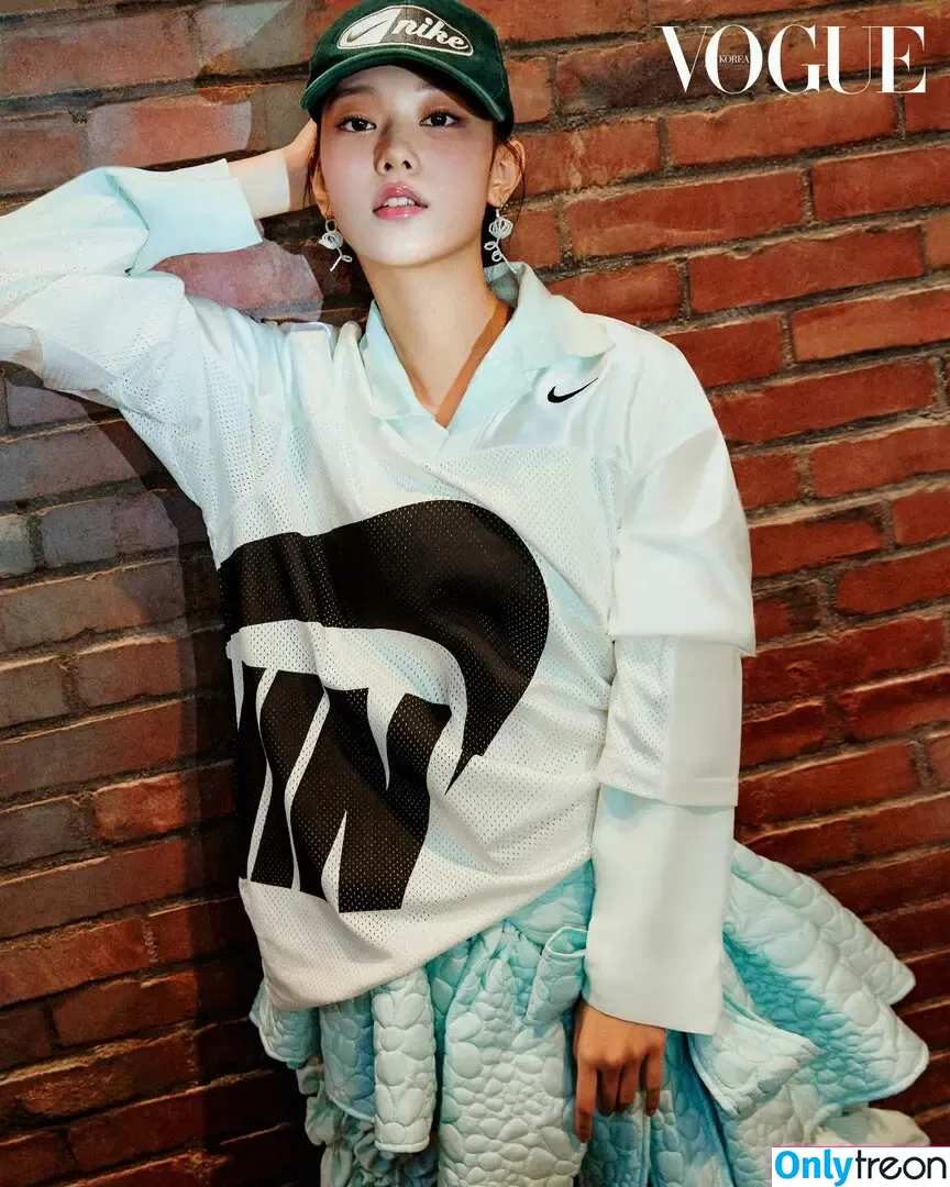 Haerin голая photo #0277 (Jeans / NewJeans_twt / newjeans_official)