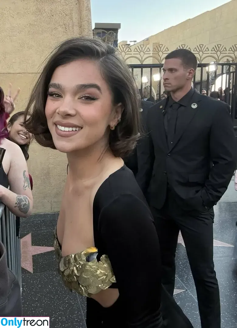 Hailee Steinfeld голая photo #0092 (hailee_steinfeld / haileesteinfeld)