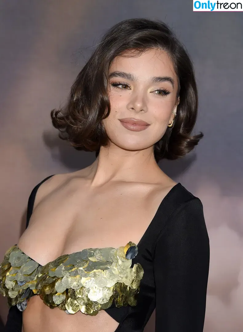 Hailee Steinfeld голая photo #0112 (hailee_steinfeld / haileesteinfeld)