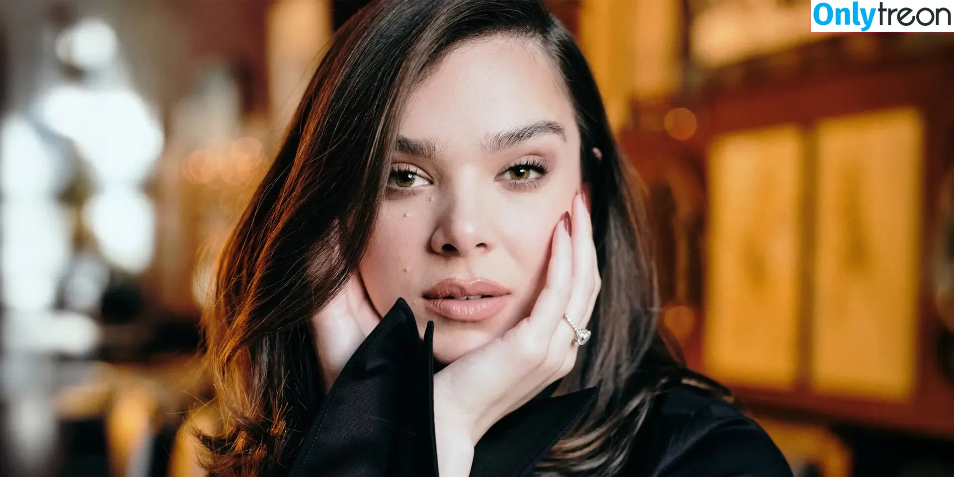 Hailee Steinfeld nude photo #0589 (hailee_steinfeld / haileesteinfeld)