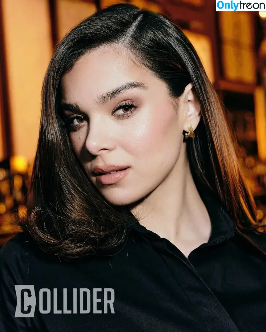 Hailee Steinfeld nude photo #0596 (hailee_steinfeld / haileesteinfeld)