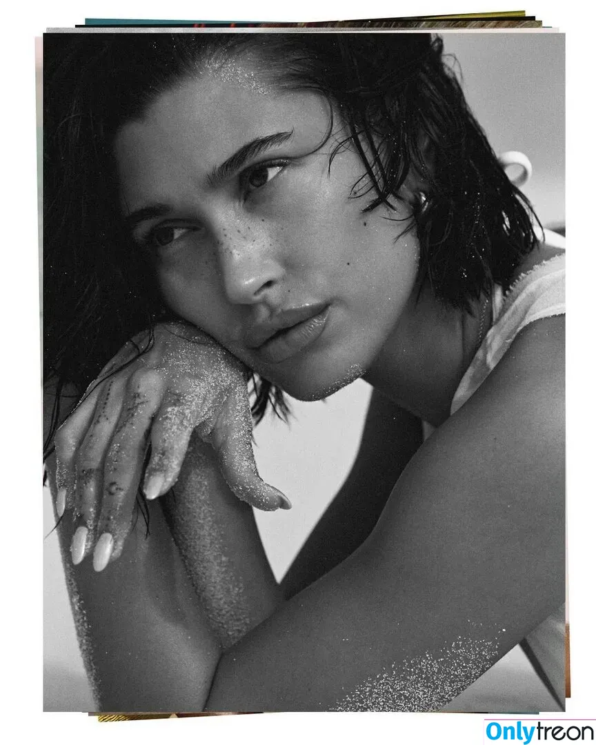 Hailey Baldwin Bieber голая photo #0565 (haileybieber)