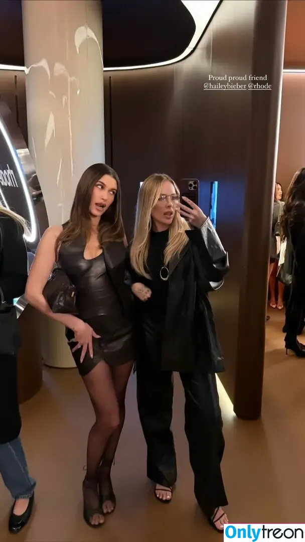 Hailey Baldwin Bieber nude photo #0844 (haileybieber)