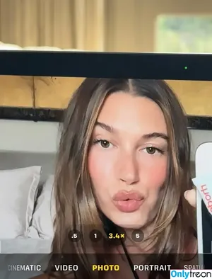 Hailey Baldwin Bieber / haileybieber nude photo #1006