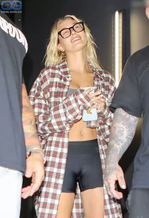 Hailey Bieber / baldwin / haileybieber фото голая #0098