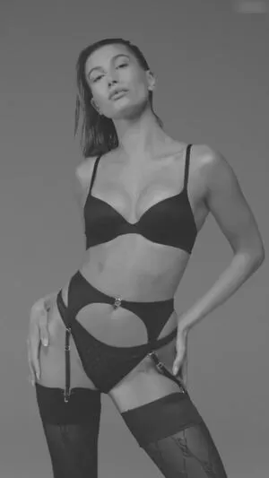 Hailey Bieber / baldwin / haileybieber фото голая #0157