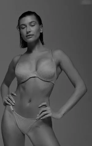 Hailey Bieber / baldwin / haileybieber фото голая #0164