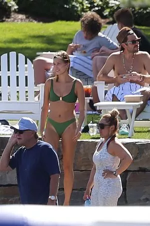 Hailey Bieber / baldwin / haileybieber фото голая #0282