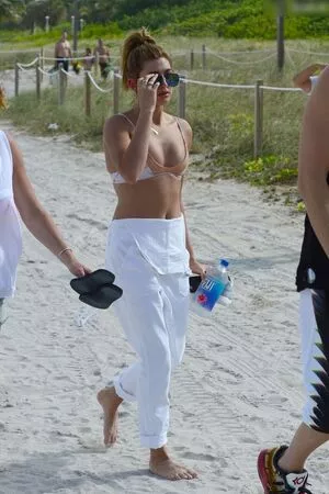 Hailey Bieber / baldwin / haileybieber фото голая #0322