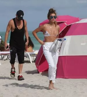 Hailey Bieber / baldwin / haileybieber фото голая #0330