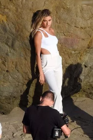 Hailey Bieber / baldwin / haileybieber фото голая #0424